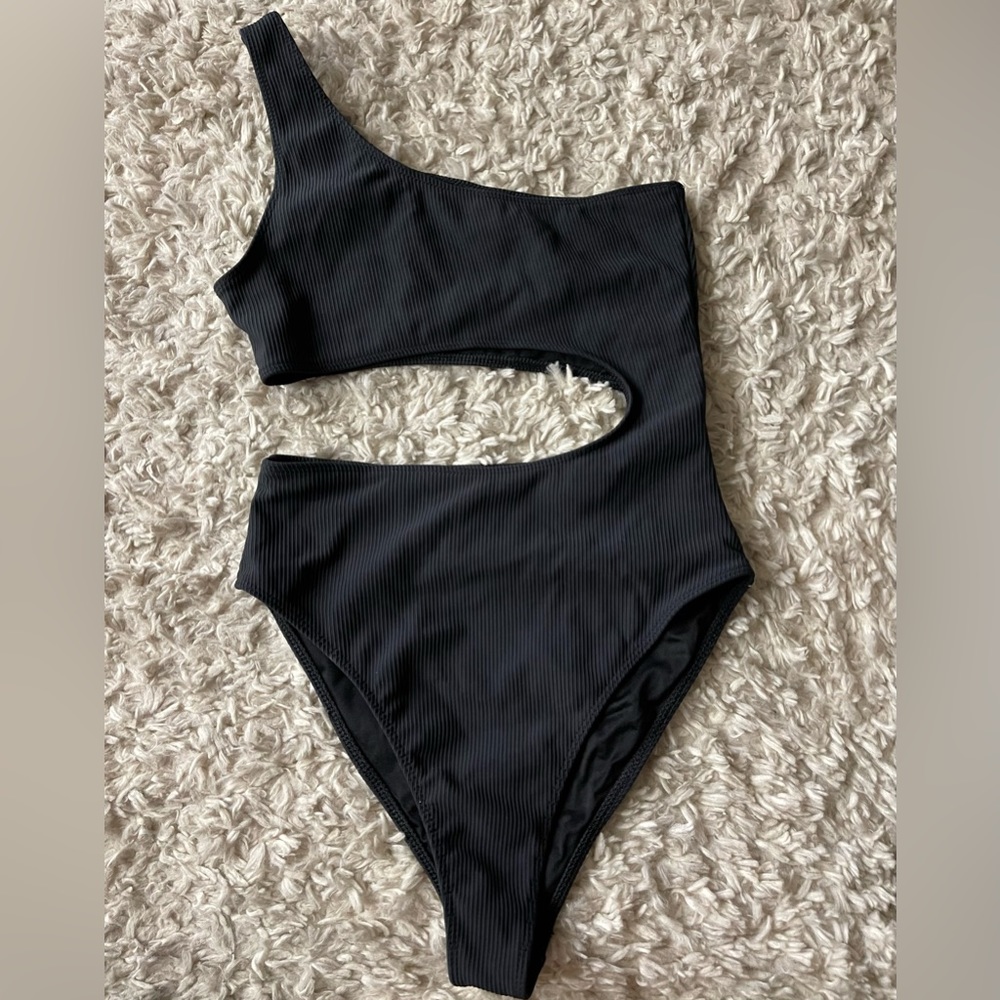 Double Zero Serenity Cutout Swimsuit